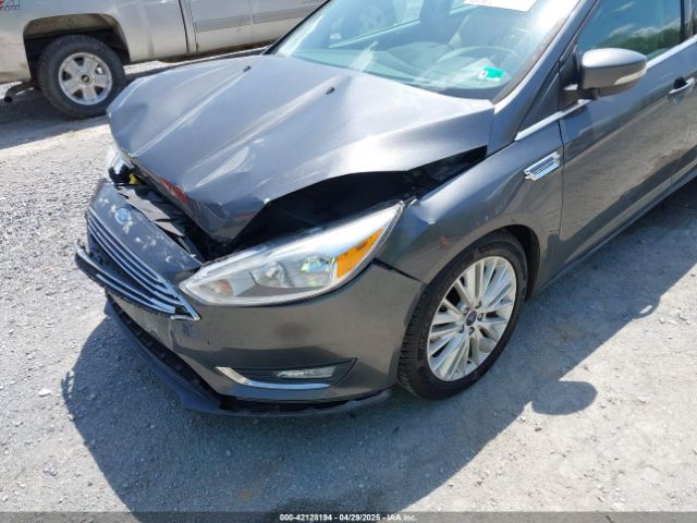 1FADP3J22JL314642 Ford Focus Titanium