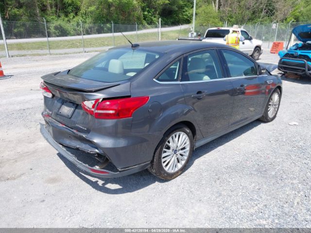 1FADP3J22JL314642 Ford Focus Titanium