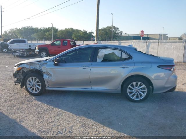 4T1C11AK2PU125757 Toyota CAMRY LE