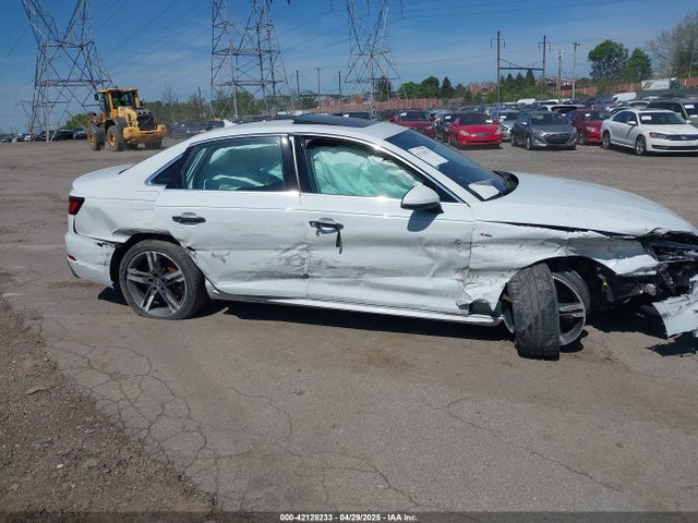 Audi A4 2.0t Tech Premium 2018 WAUENAF4XJA062635 Image 14
