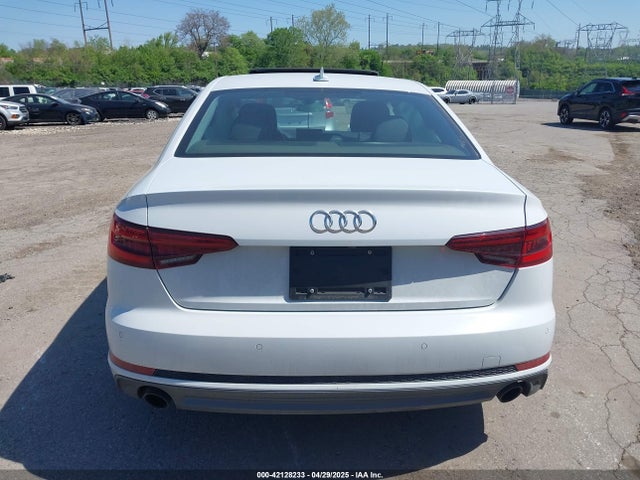 Audi A4 2.0t Tech Premium 2018 WAUENAF4XJA062635 Image 17