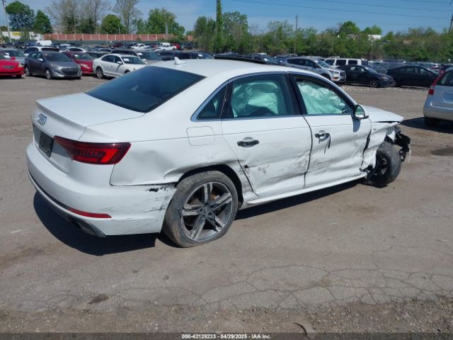2018 AUDI A4 WAUENAF4XJA062635 Photo 3