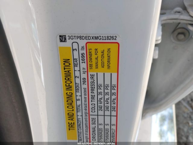 3GTP8DEDXMG118262 GMC Sierra 1500 2wd  Short Box Slt