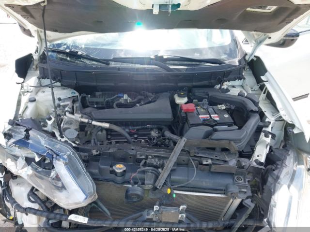 5N1AT2MT1JC769257 Nissan ROGUE SV