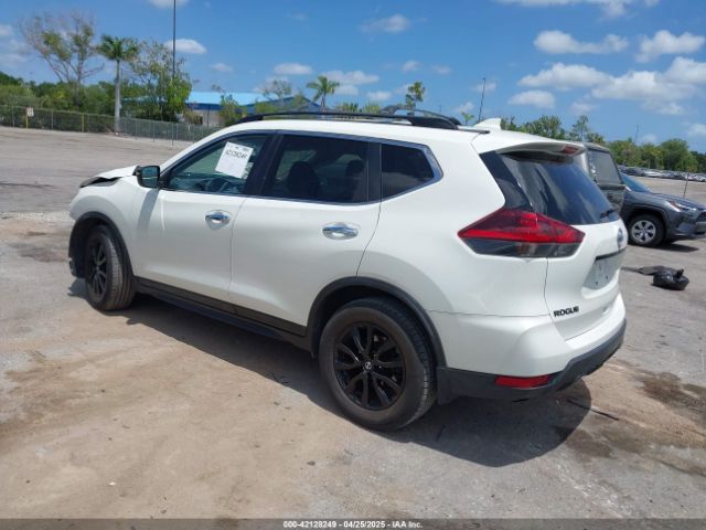 5N1AT2MT1JC769257 Nissan ROGUE SV