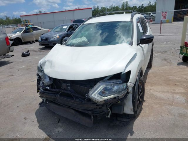 5N1AT2MT1JC769257 Nissan ROGUE SV