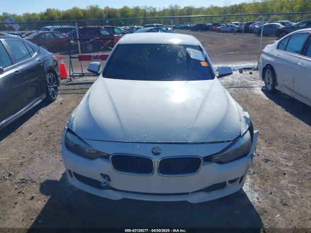 WBA3B1G57FNT02019 BMW 320i