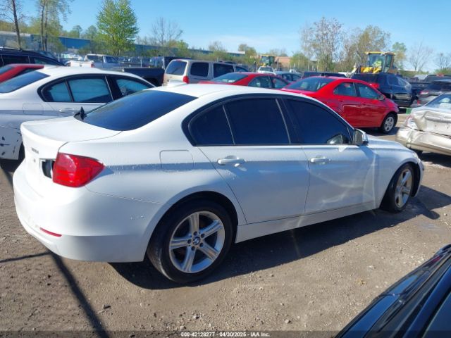 WBA3B1G57FNT02019 BMW 320i