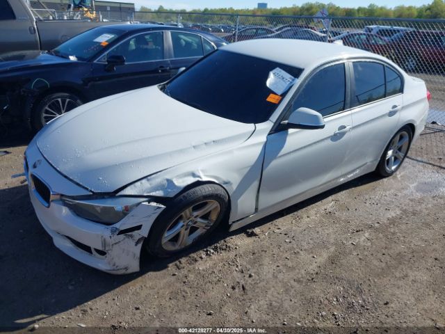 WBA3B1G57FNT02019 BMW 320i