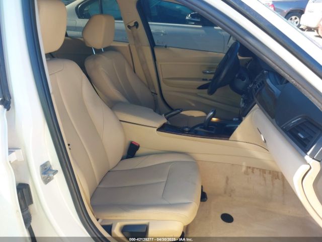 WBA3B1G57FNT02019 BMW 320i