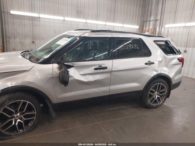 1FM5K8GT8GGC70265 Ford EXPLORER SPORT