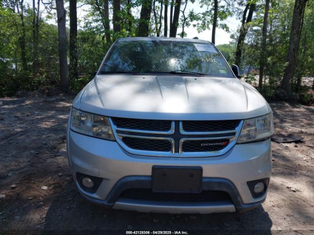 3C4PDDBG3ET128053 Dodge Journey Sxt