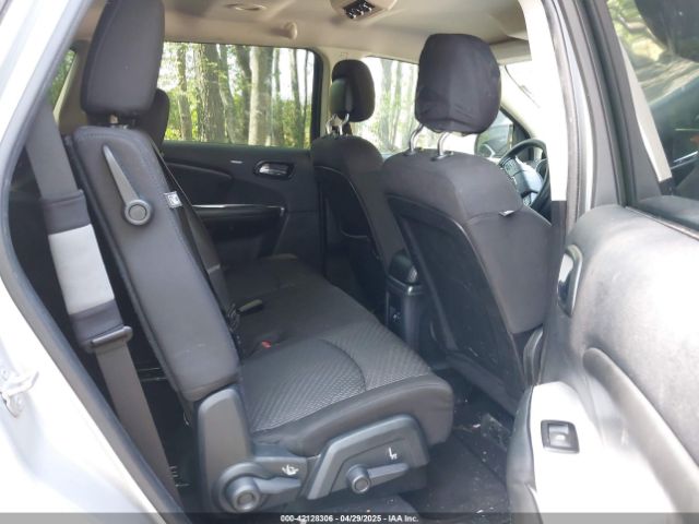 3C4PDDBG3ET128053 Dodge Journey Sxt