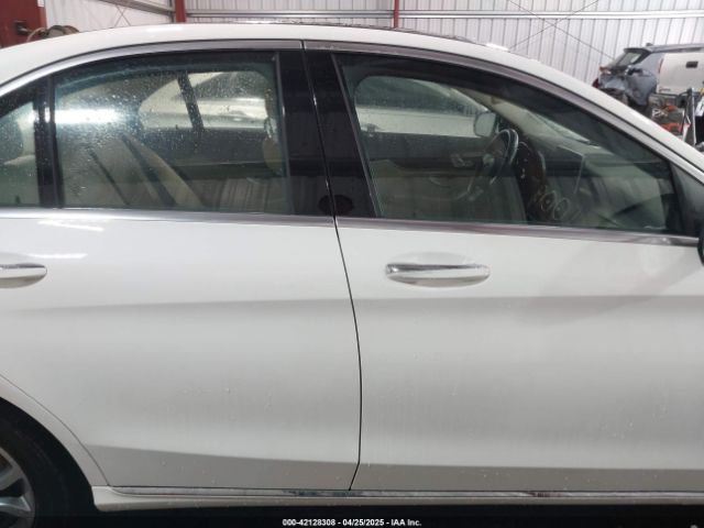 WDDWF4KB1JR356717 Mercedes-Benz C 300 4matic