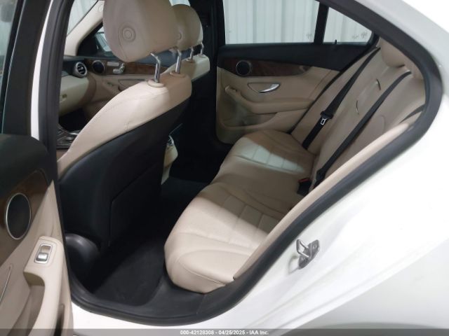 WDDWF4KB1JR356717 Mercedes-Benz C 300 4matic