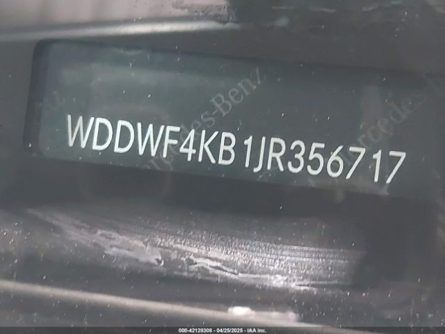 WDDWF4KB1JR356717 Mercedes-Benz C 300 4matic