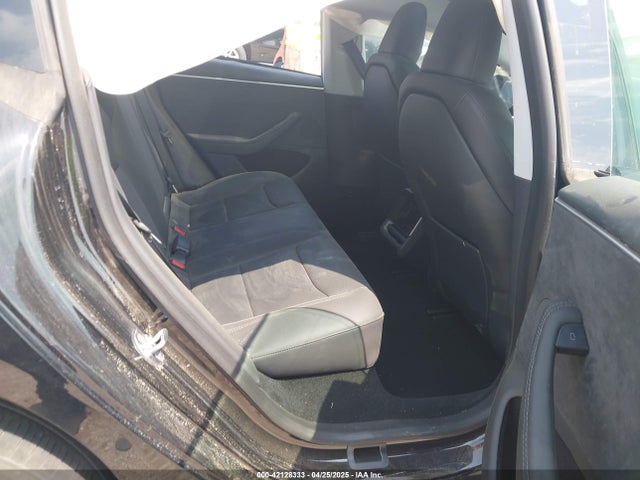 2025 TESLA MODEL 3 5YJ3E1EB0SF919659 Photo 7