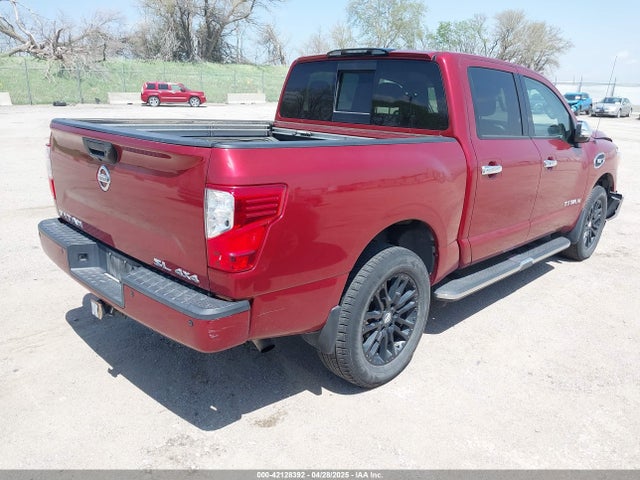 1N6AA1E57HN522051 Nissan Titan Sl