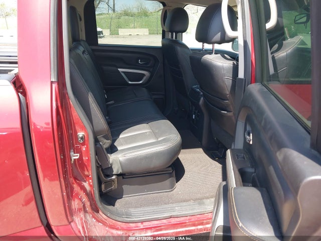 1N6AA1E57HN522051 Nissan Titan Sl