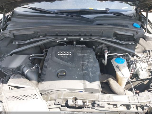 WA1C2AFP8HA098132 Audi Q5 2.0t Premium