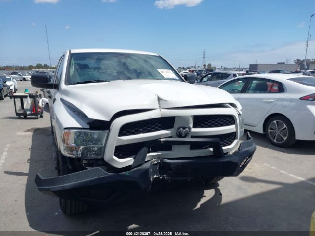1C6RR6FG8JS166266 RAM 1500 Express  4x2 6'4 Box