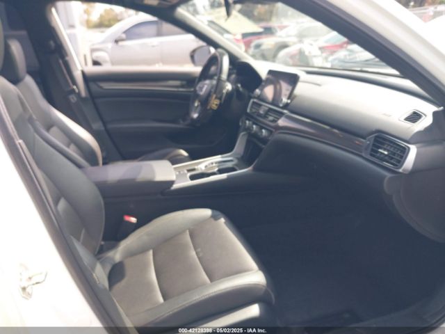 1HGCV2F3XLA013575 Honda Accord Sport 2.0t