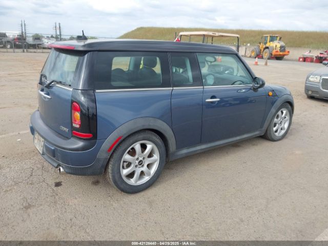 2010 MINI COOPER CLUBMAN WMWML3C58ATX38286 Photo 3