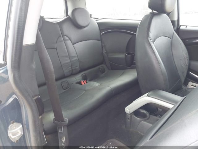 2010 MINI COOPER CLUBMAN WMWML3C58ATX38286 Photo 7