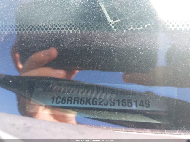 1C6RR6KG2JS165149 RAM 1500 Tradesman  4x2 5'7 Box