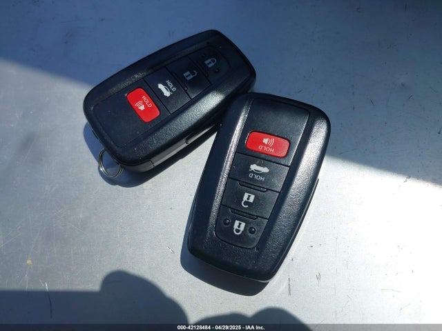 4T1K61AK8MU581576 Toyota CAMRY XSE
