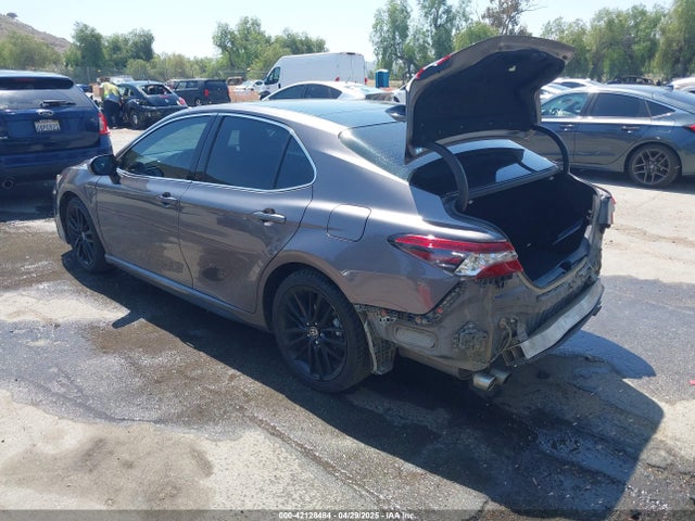 4T1K61AK8MU581576 Toyota CAMRY XSE