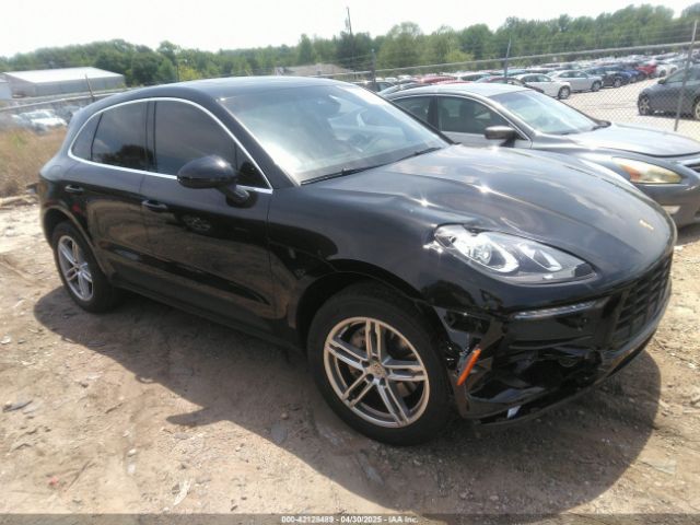 2016 PORSCHE MACAN WP1AB2A56GLB40663