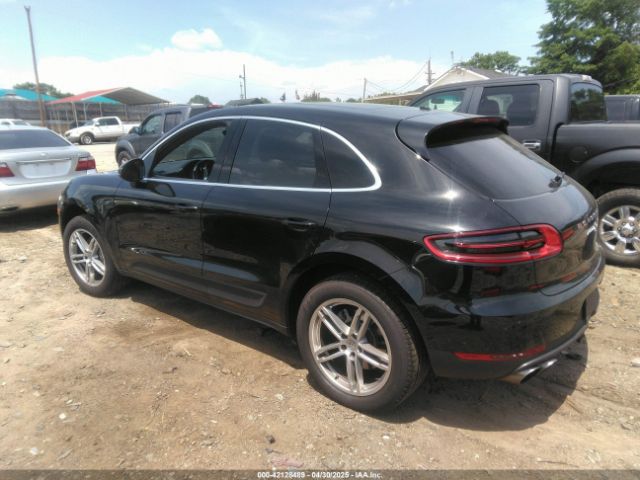 2016 PORSCHE MACAN WP1AB2A56GLB40663 Photo 2