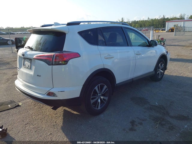 JTMWFREV1JJ200110 Toyota Rav4 Xle