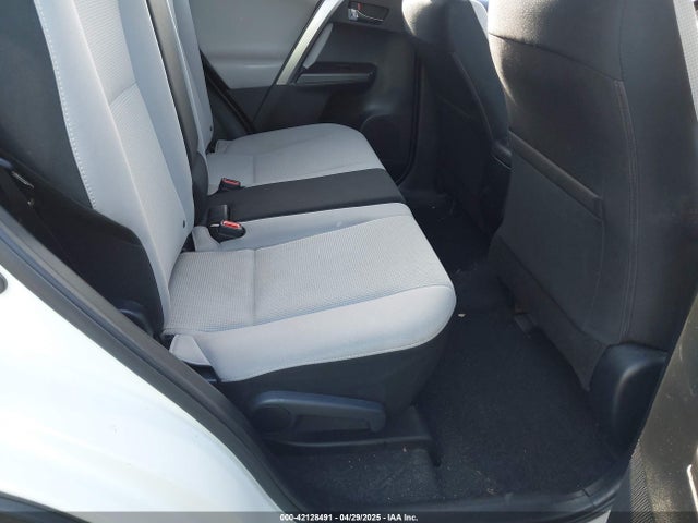 JTMWFREV1JJ200110 Toyota Rav4 Xle