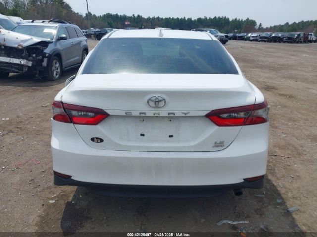4T1C11BK0NU069930 Toyota Camry Le Awd