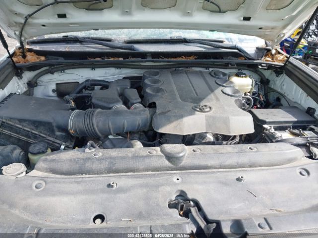 JTEZU5JR6E5079217 Toyota 4RUNNER SR5