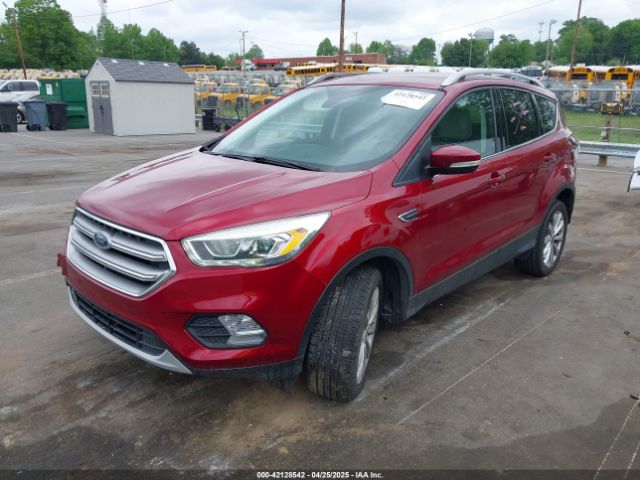 1FMCU0J97HUE84151 Ford Escape Titanium