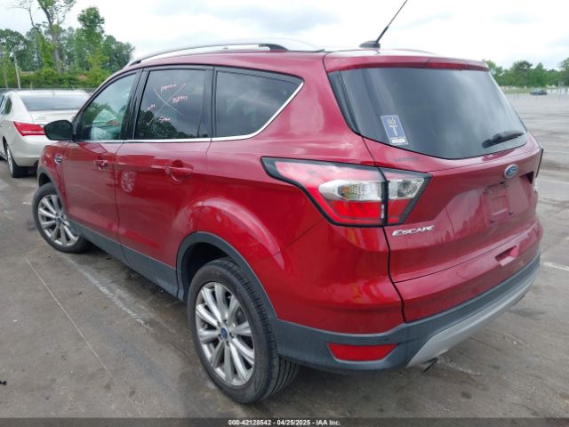 1FMCU0J97HUE84151 Ford Escape Titanium