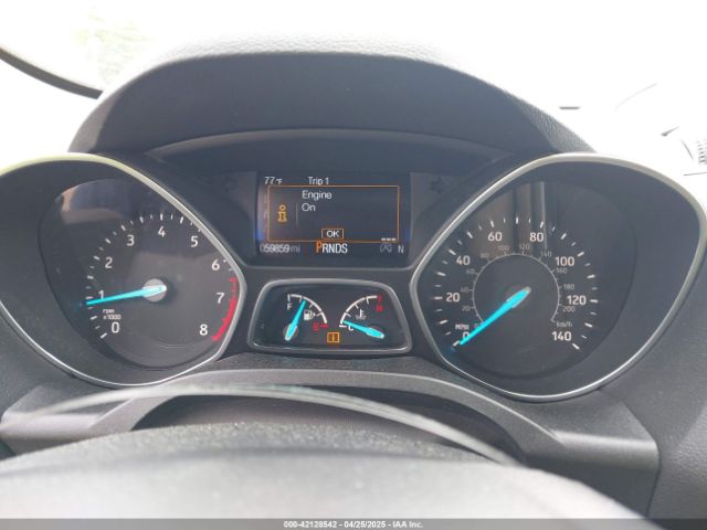 1FMCU0J97HUE84151 Ford Escape Titanium