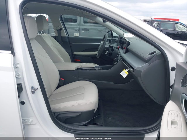 KMHL64JA5SA470043 Hyundai SONATA SEL