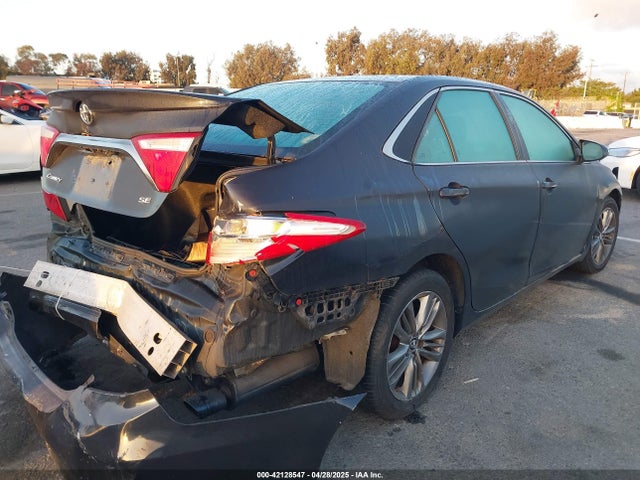 4T1BF1FK2FU907593 Toyota CAMRY SE