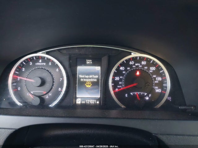 4T1BF1FK2FU907593 Toyota CAMRY SE