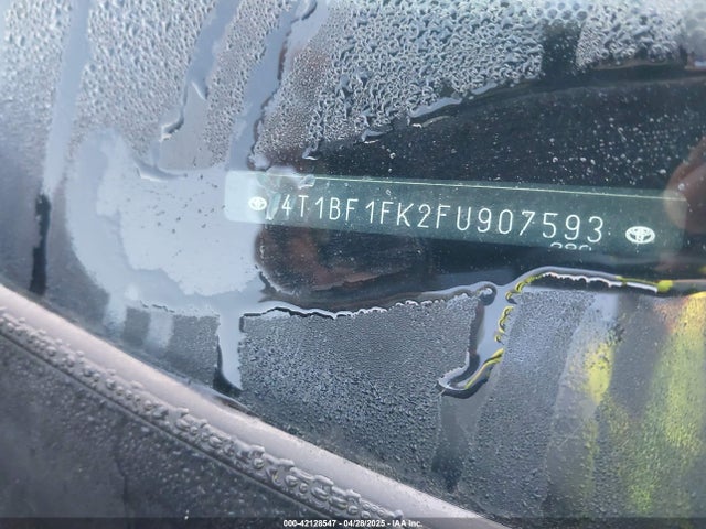4T1BF1FK2FU907593 Toyota CAMRY SE