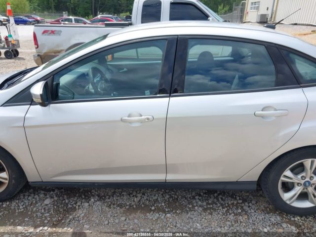 1FADP3F28EL162669 Ford FOCUS SE