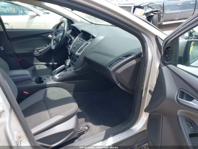 1FADP3F28EL162669 Ford FOCUS SE