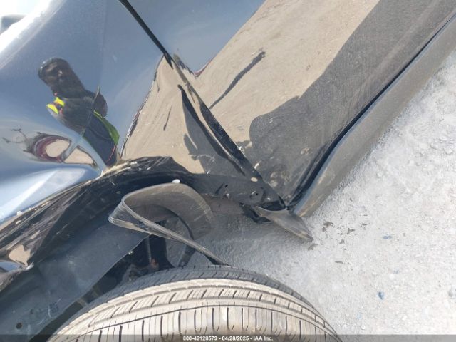 2T3A1RFV5RW469473 Toyota Rav4 Xle Premium
