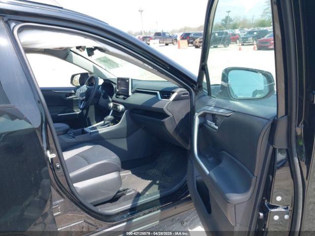 2T3A1RFV5RW469473 Toyota Rav4 Xle Premium