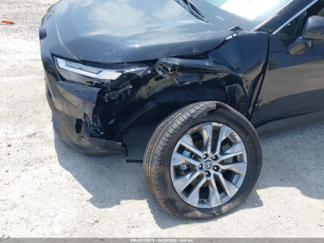 2T3A1RFV5RW469473 Toyota Rav4 Xle Premium