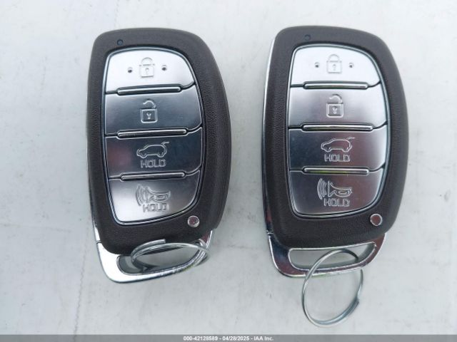 KM8J3CA24GU037886 Hyundai Tucson Sport